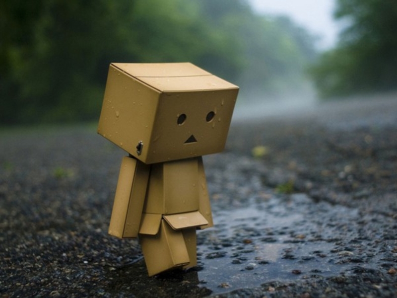 10 خلفيات حزينة لتعبر عن مشاعرك على فيس بوك